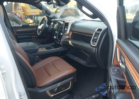 2021 Ram 1500 Limited Longhorn 4X4 5'7 Box z USA, uszkodzony, nr VIN 1C6SRFKT0MN663786